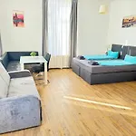 Dresdener Berge Apartament *